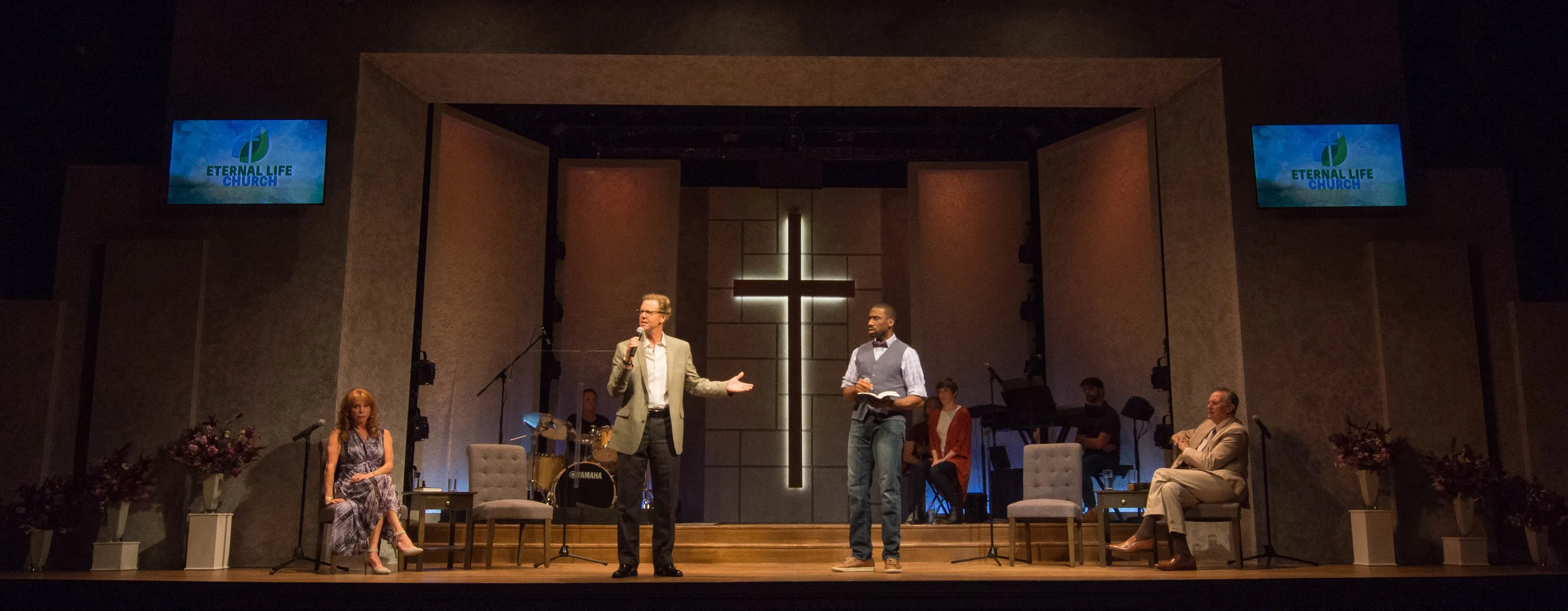 The Christians, production photo 3